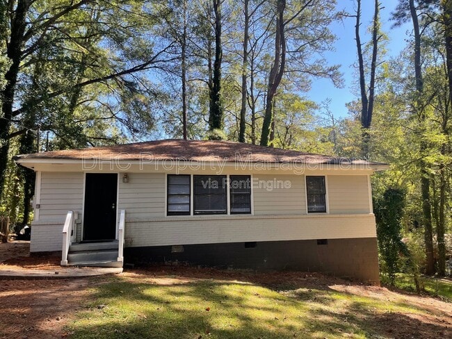 Primary Photo - 3210 Delowe Dr