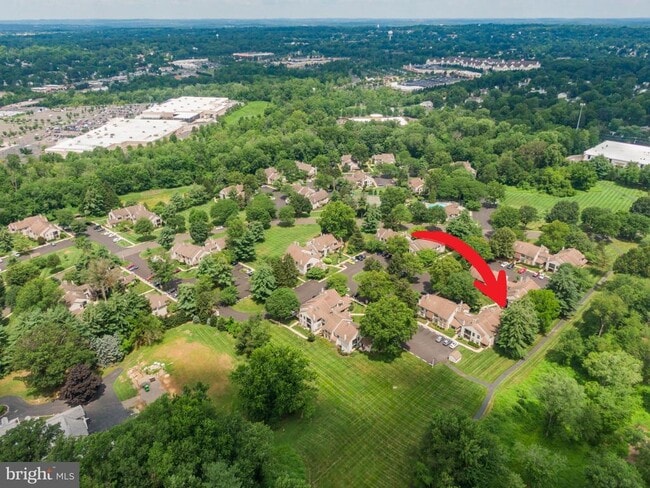 Building Photo - 301 SASSAFRAS Ct
