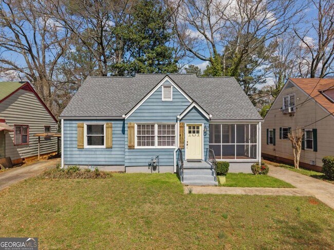 Building Photo - 1649 Beecher St SW