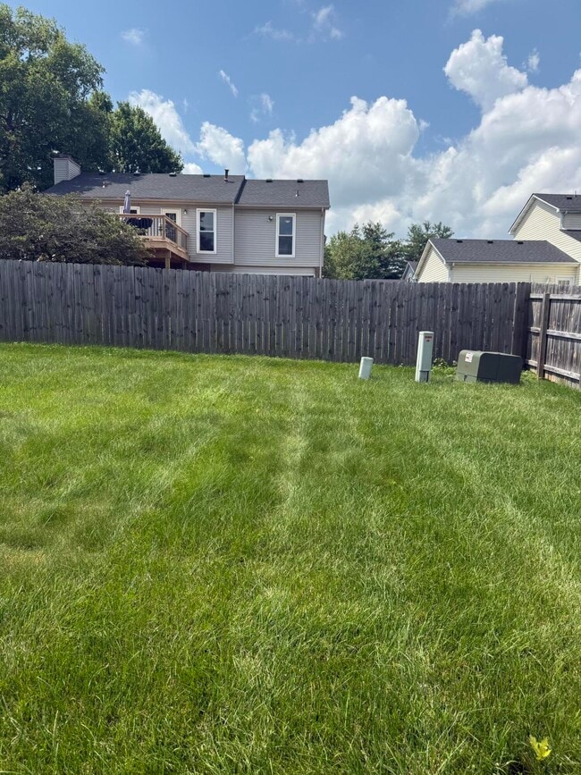 Building Photo - 464 Stone Creek Dr