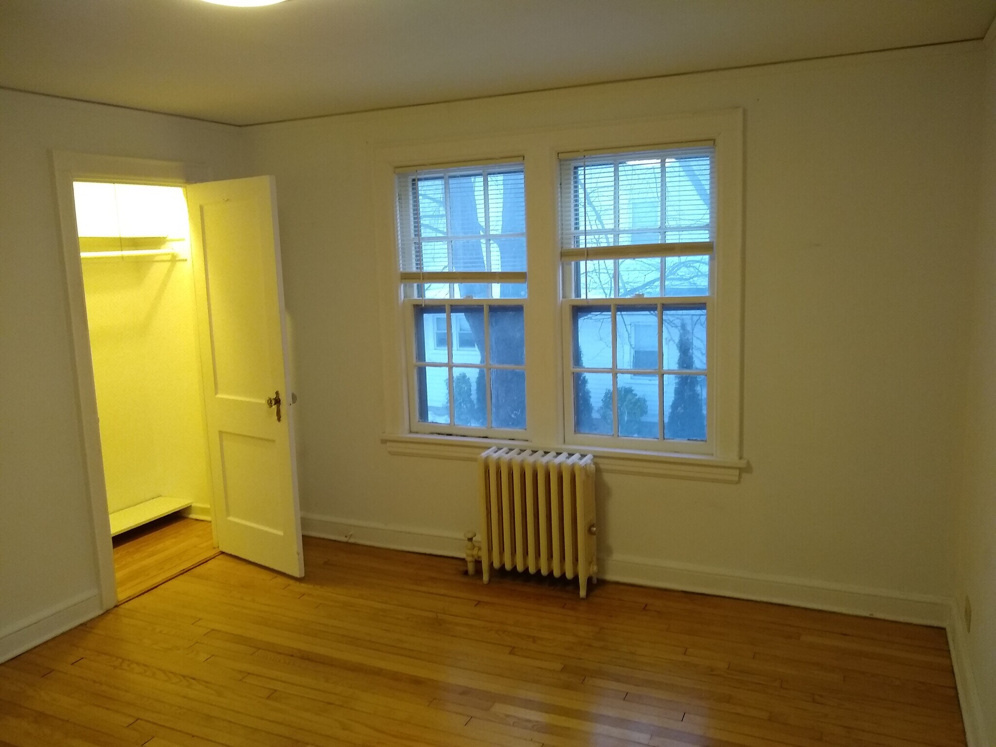 Building Photo - 310 Sixth Ave