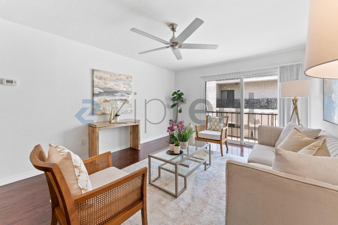 Building Photo - 5257 Radford Ave