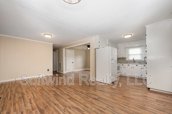 Building Photo - 8095 New St