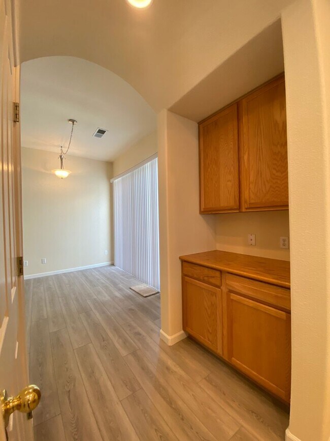 Building Photo - Beautiful Home in Stonelake Coming Soon!