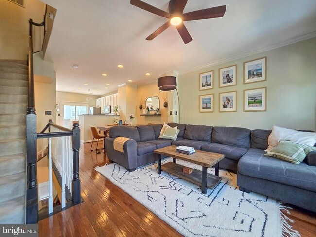 Building Photo - 5303 Arapaho Ln