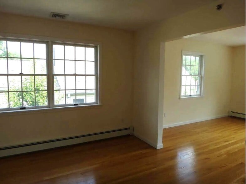 Dining room into Living room - 53 Prince St