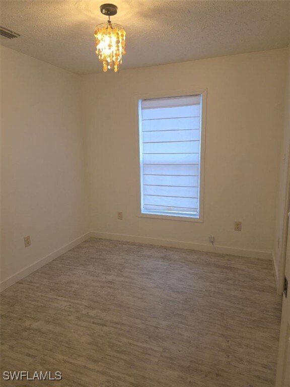 Building Photo - 286 Leawood Cir