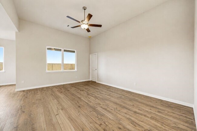 Building Photo - 1512 Jean Mdw Dr