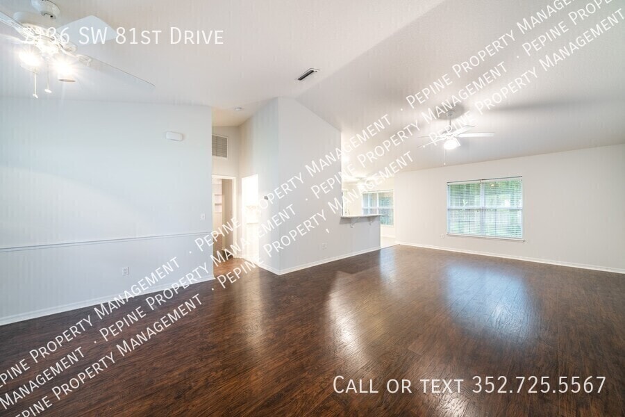 Building Photo - 7136 SW 81st Dr