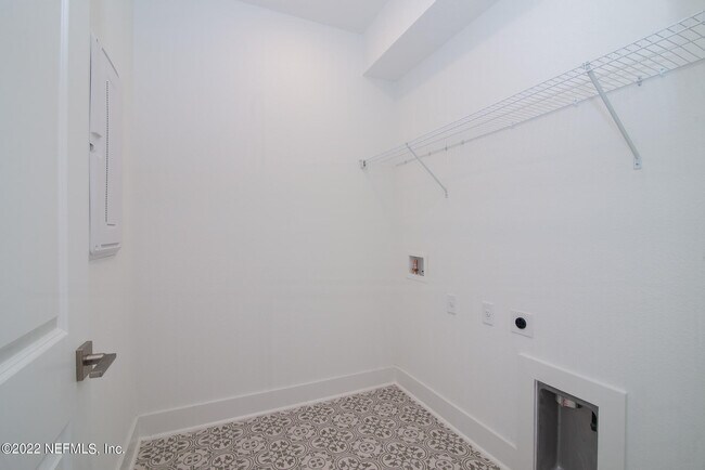 Building Photo - 183 Millenia Dr