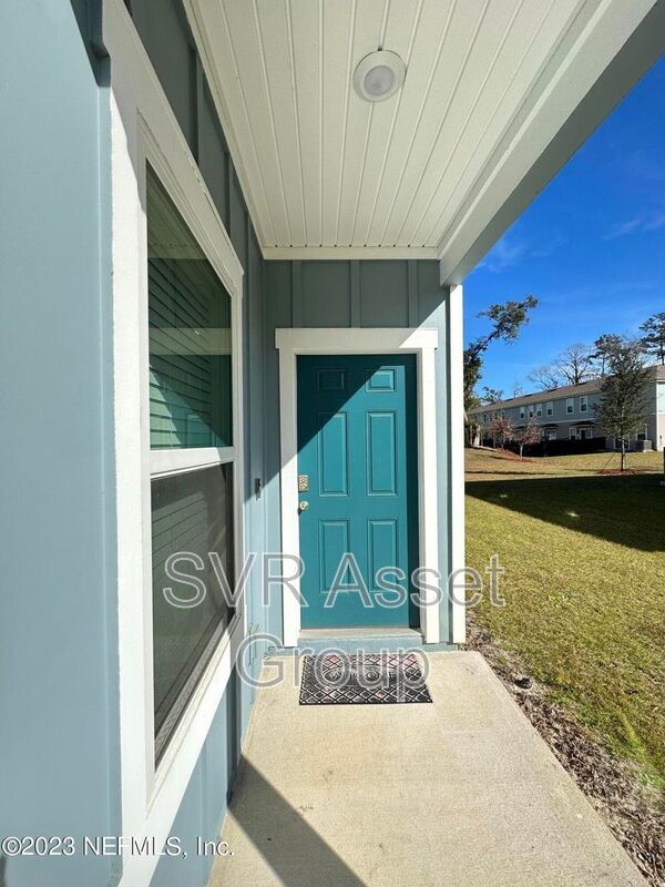 Building Photo - 257 Aralia Ln