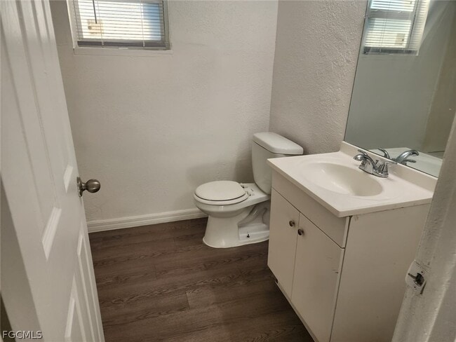 Building Photo - 1919 Lillie St