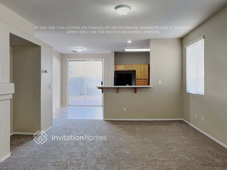 Building Photo - 8840 Crooked Shell Ave