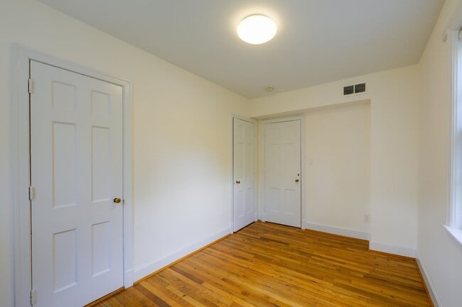 Building Photo - Charming & Spacious Colonial in N Cleveland Park w/Park-Like Rear Garden & Detached Garage