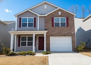 Building Photo - Pristine, 3 bedroom, 2.5 bathroom home located in the Stewart Creek States Subdivision!