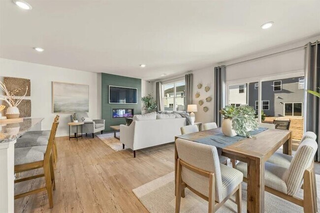 Building Photo - 5117 Sidney Sq Dr