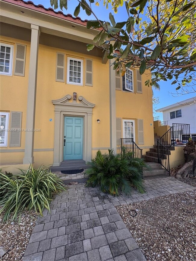 Building Photo - 510 76th St