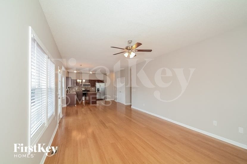 Building Photo - 4037 Mantua Way