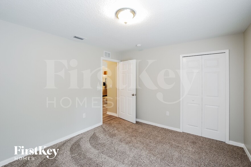 Building Photo - 64 Ramblewood Dr