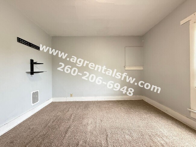 Building Photo - 2919 S Harrison St