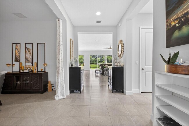 Building Photo - 15953 Whippoorwill Cir