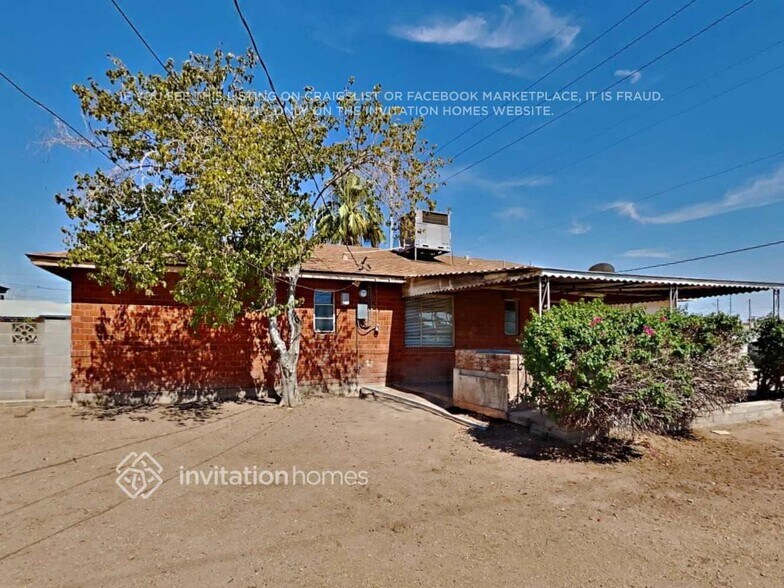 Building Photo - 402 N 47th Pl