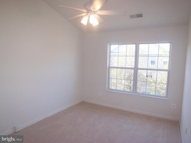 Building Photo - 11448 Abner Ave
