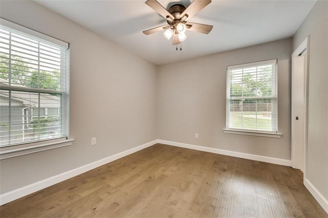 Building Photo - 600 N 1st St