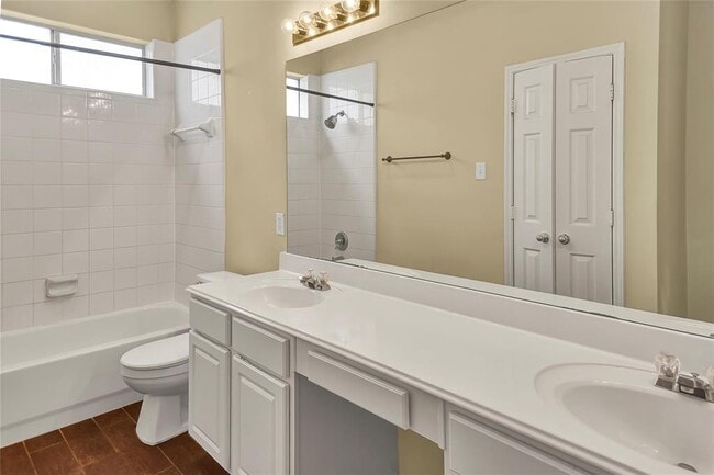 Building Photo - 15810 Ashton Hills Dr