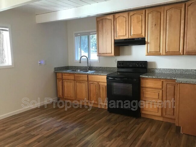 Building Photo - 14255 CA-9