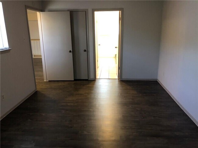 Building Photo - 8330 Fathom Cir