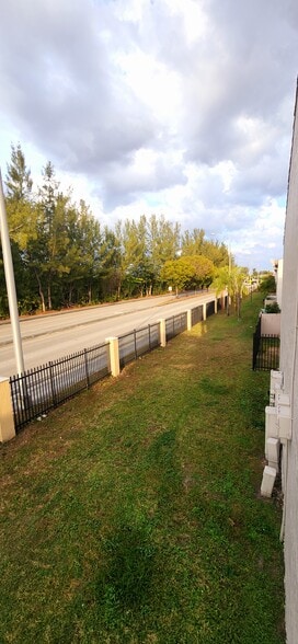 Building Photo - 1180 NW 125th Path