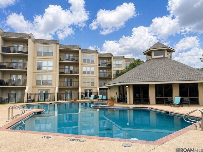 Building Photo - 2045 N 3rd St