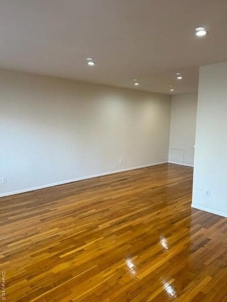 Building Photo - 147-28 22nd Ave