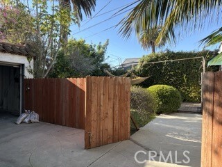 Building Photo - 2335 Overland Ave