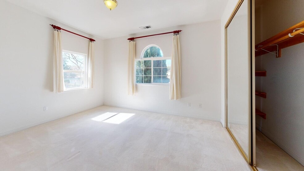 Building Photo - 10610 Morengo Dr