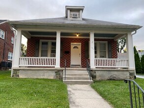 Building Photo - Student Rental next to WCU Campus | 3 Bed Single Family Home w/ Covered Front Porch, Yard & Basem...