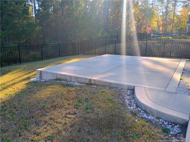 Building Photo - 510 Falls Creek Dr