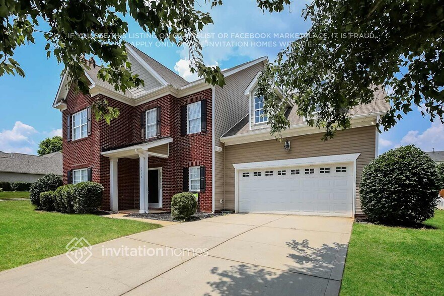 Building Photo - 1214 Mallory Ln
