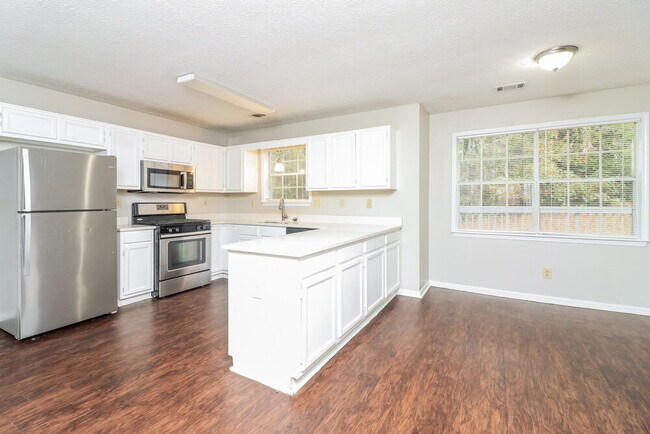 Building Photo - 435 Standing Rock Dr