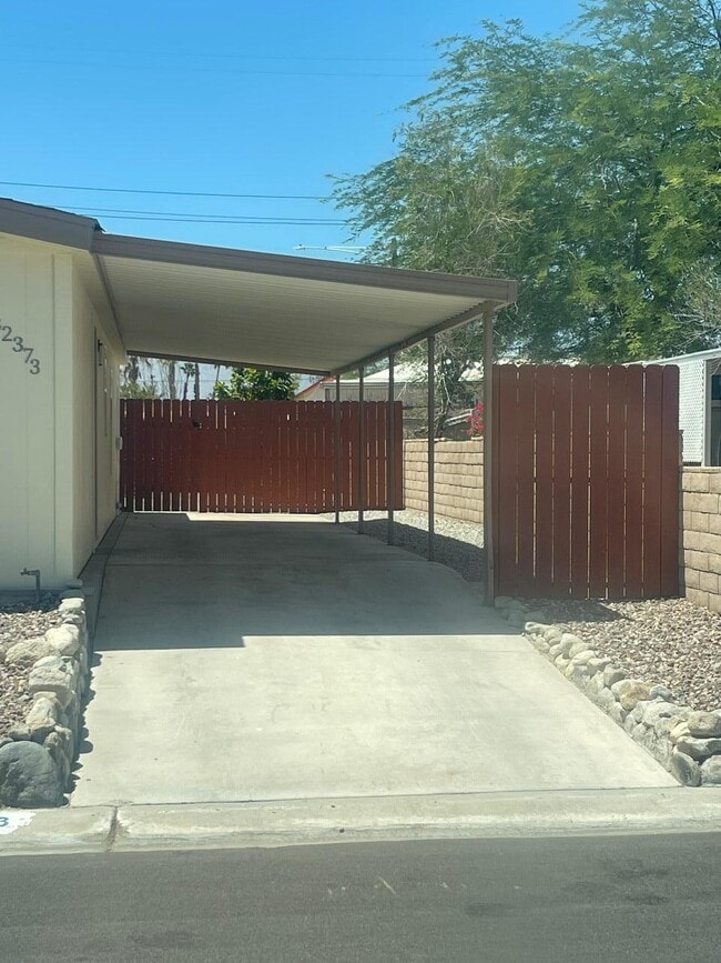 Building Photo - 32373 Chiricahua Dr