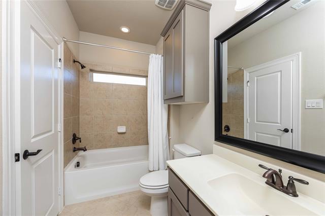 Building Photo - 3025 Hurstwood Dr