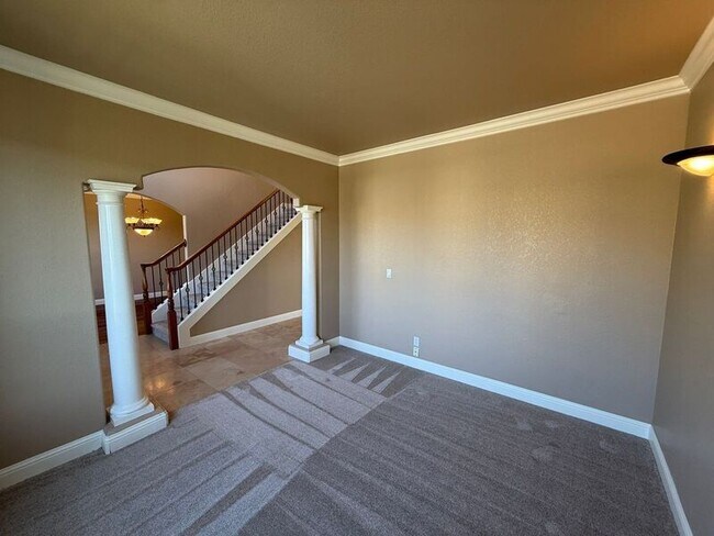 Building Photo - 1690 Titan Dr NW