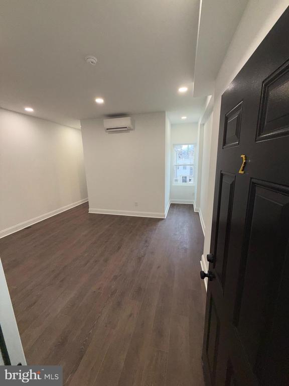 Building Photo - 2028 Druid Hill Ave