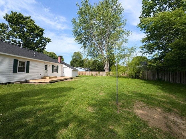 Building Photo - 3 Bed 1 Bath Rental in Rome NY