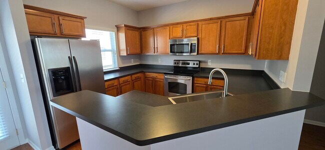 Building Photo - 1547 Cass Lake Rd