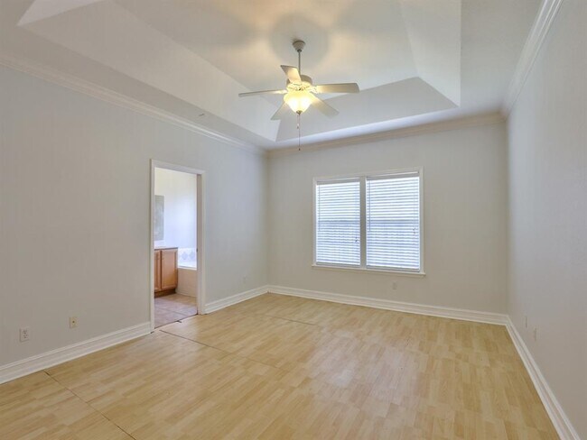 Building Photo - 3336 Cameron Chase Dr