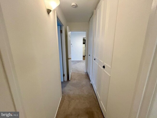 Building Photo - 1027 N Valley Forge Rd