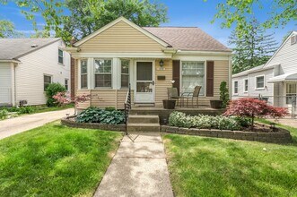 Building Photo - Charming 3-Bedroom Home with Finished Basement in Royal Oak