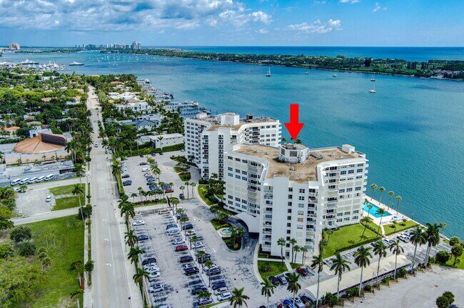 Building Photo - 2600 N Flagler Dr